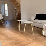 Le Cottages